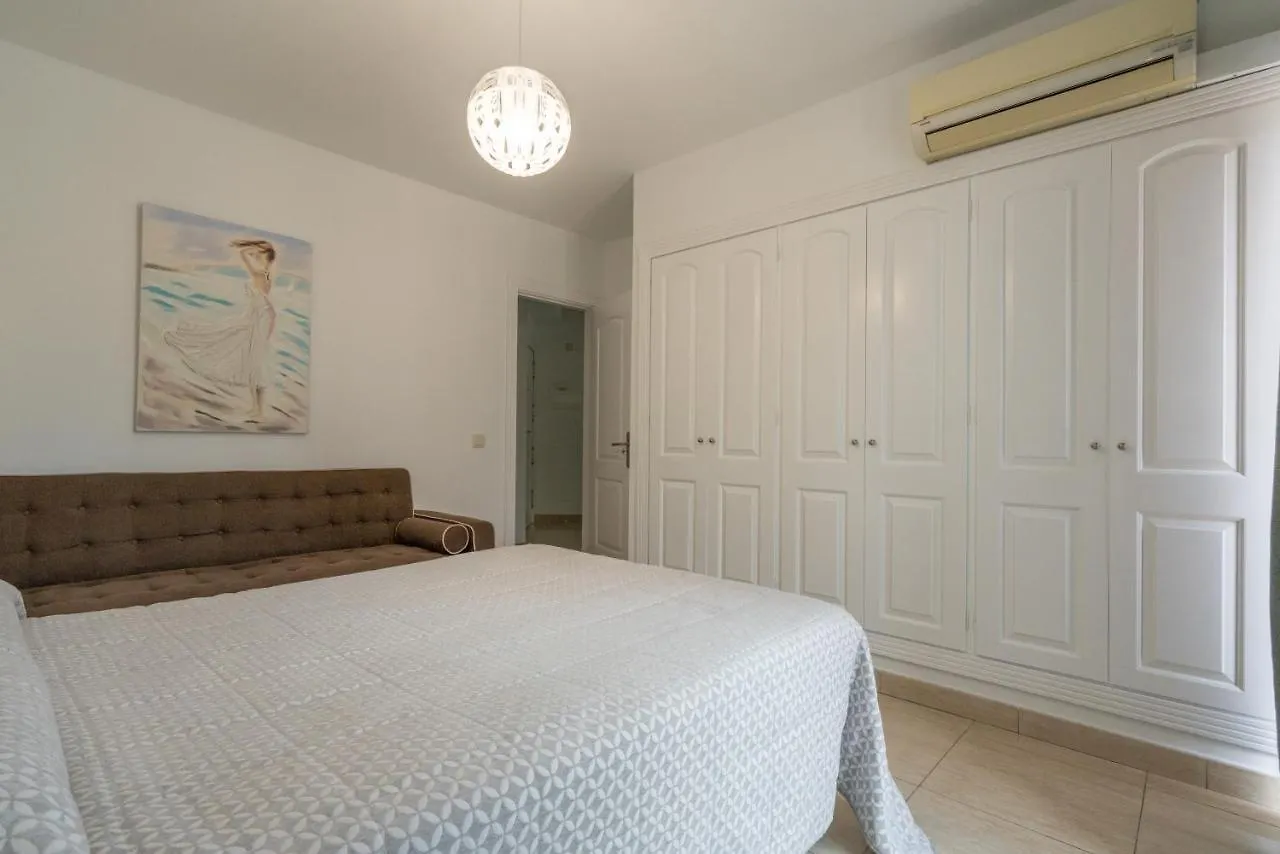 Penthouse Marte By Pajarito Holidays Los Cristianos  0*, Los Cristianos (Tenerife) Španělsko