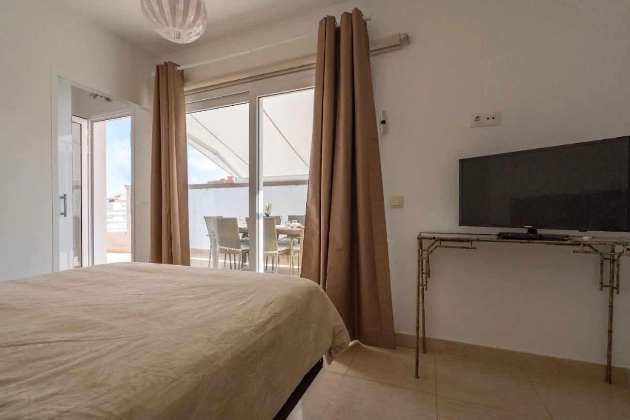 Penthouse Marte By Pajarito Holidays Los Cristianos  Apartmán Los Cristianos (Tenerife)